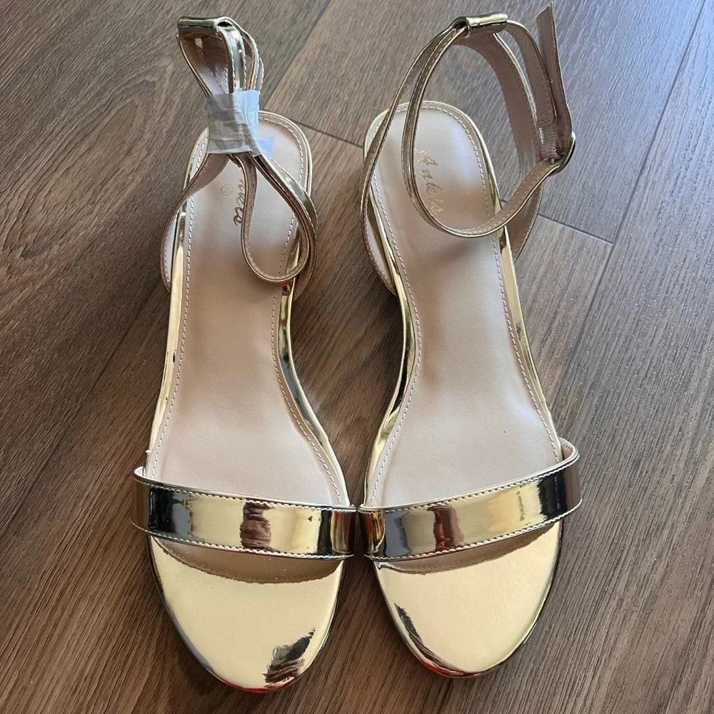 Metallic Gold Ankle-Strap Women's Sandals - Picture 1 of 8